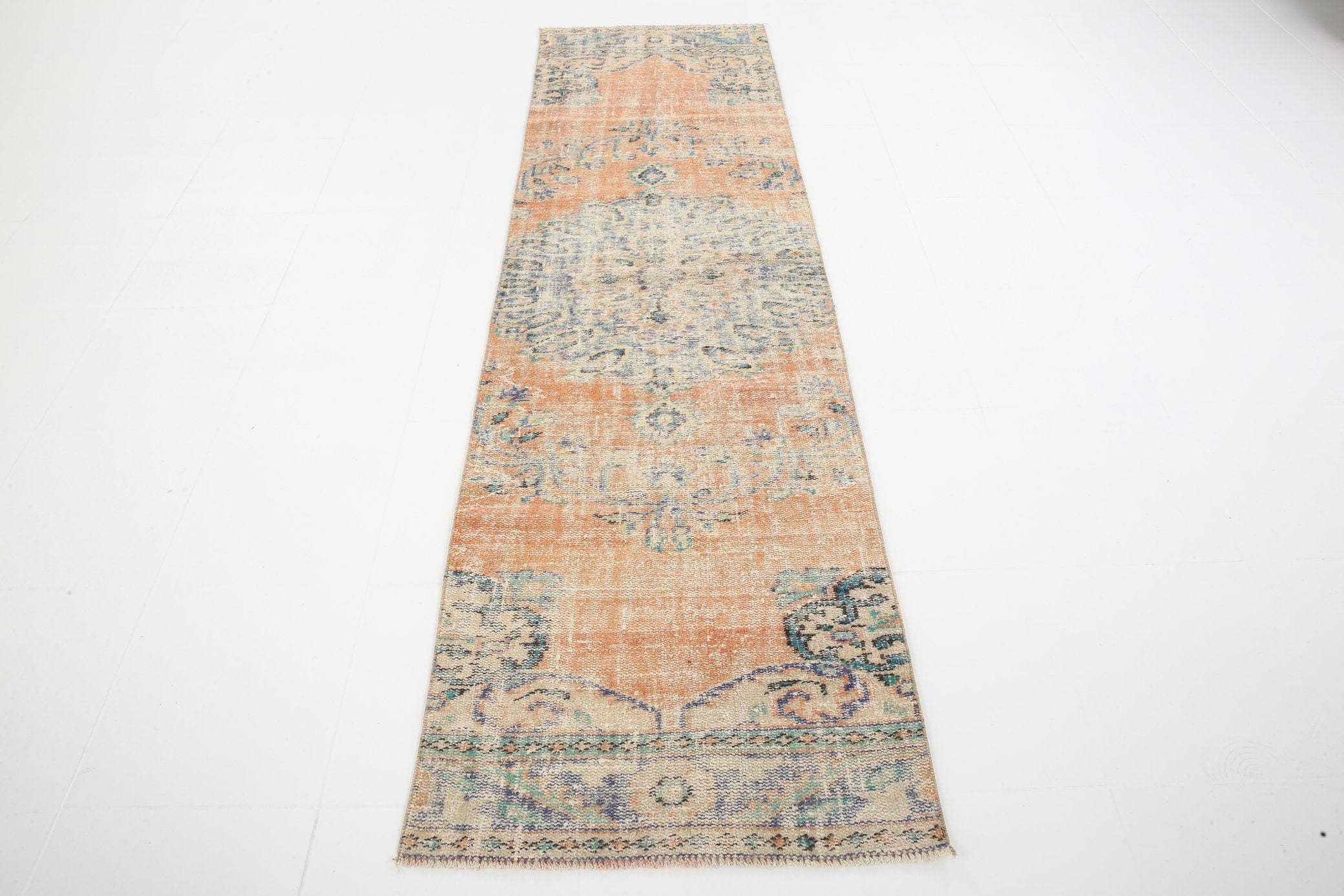 2' x 9' Vintage rug, Cotton Vintage rug, Country-Farmhouse Vintage rug, Dorm Vintage rug, Entryway-Hallway Vintage rug, Kitchen-Dining Vintage rug, Living Room Vintage rug, Office Vintage rug, Orange Vintage rug, Oriental Vintage rug, Vintage Runner, Wool Vintage rug, Vintage rug