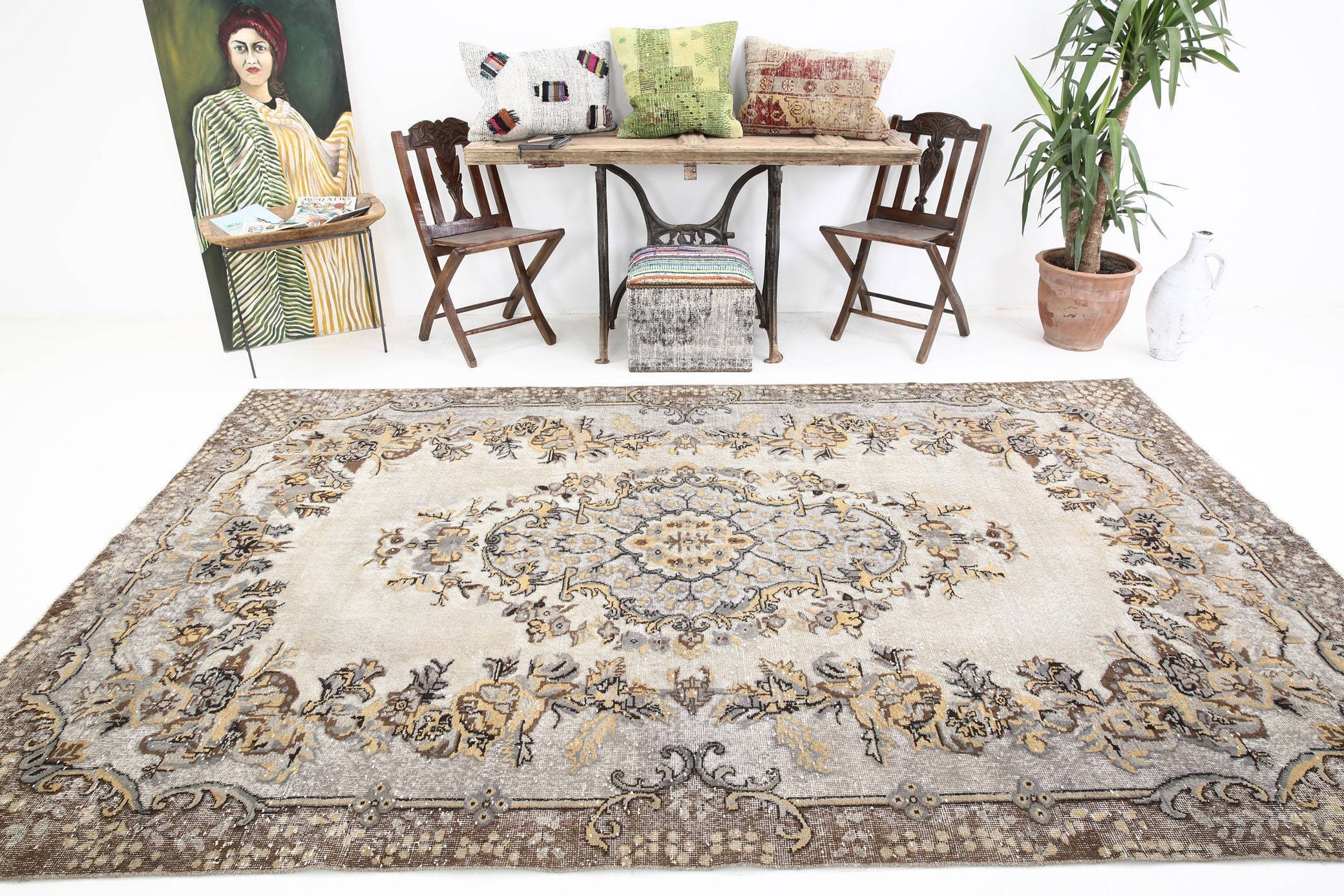 6' x 10' Brown Turkish Vintage Rug  |  RugReform