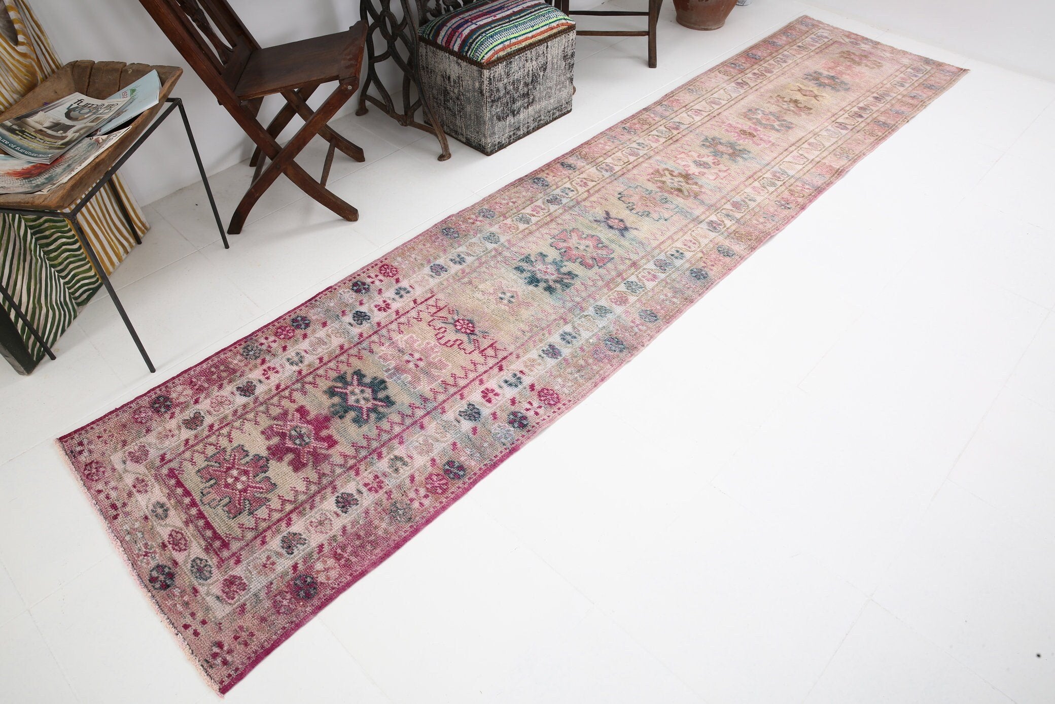 2' x 11' Vintage rug, Bedroom Vintage rug, Cotton Vintage rug, Entryway-Hallway Vintage rug, Kitchen-Dining Vintage rug, Living Room Vintage rug, Office Vintage rug, Pink Vintage rug, Scandinavian Vintage rug, Southwestern Vintage rug, Vintage Herki, Wool Vintage rug, Vintage rug