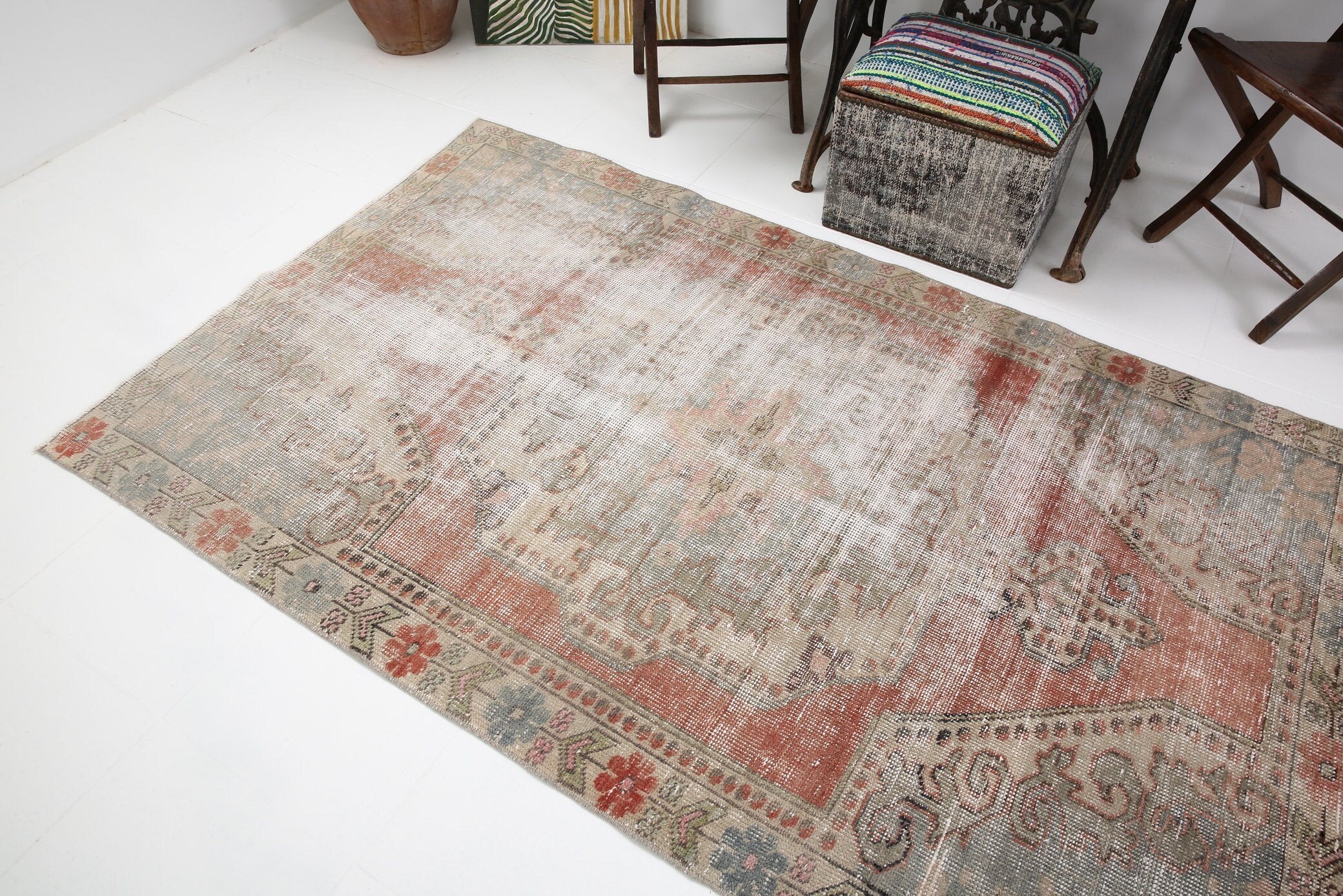 4' x 7' Vintage rug, Bathroom Vintage rug, Bedroom Vintage rug, Cotton Vintage rug, Distressed Vintage rug, Laundry Vintage rug, Living Room Vintage rug, Nursery Vintage rug, Red Vintage rug, Solid Vintage rug, Vintage, Wool Vintage rug, Vintage rug