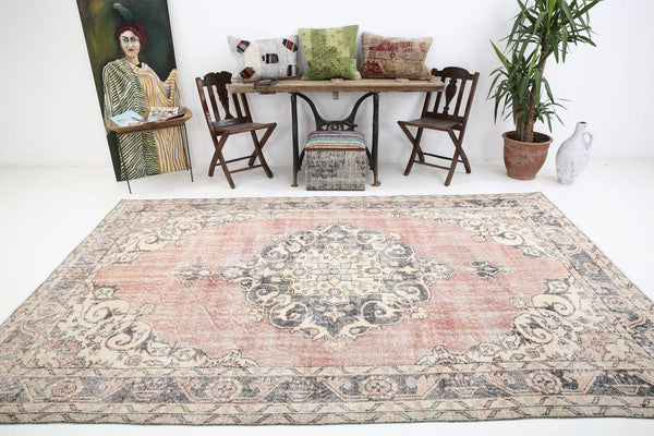 6' x 10' Red Turkish Vintage Rug  |  RugReform