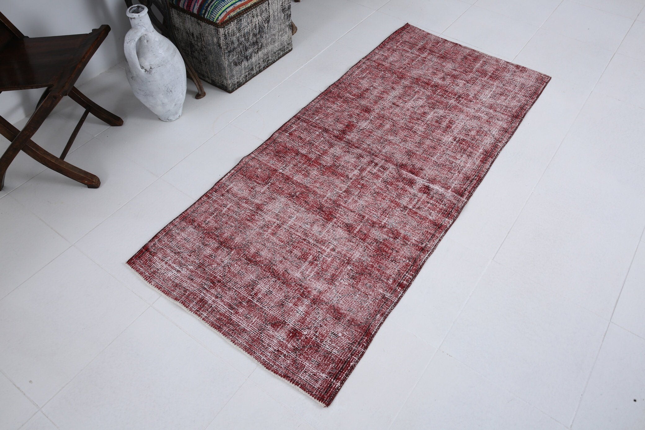 2' x 6' Vintage rug, Camouflage Vintage rug, Cotton Vintage rug, Country-Farmhouse Vintage rug, Dorm Vintage rug, Entryway-Hallway Vintage rug, Kitchen-Dining Vintage rug, Living Room Vintage rug, Office Vintage rug, Red Vintage rug, Vintage Runner, Wool Vintage rug, Vintage rug