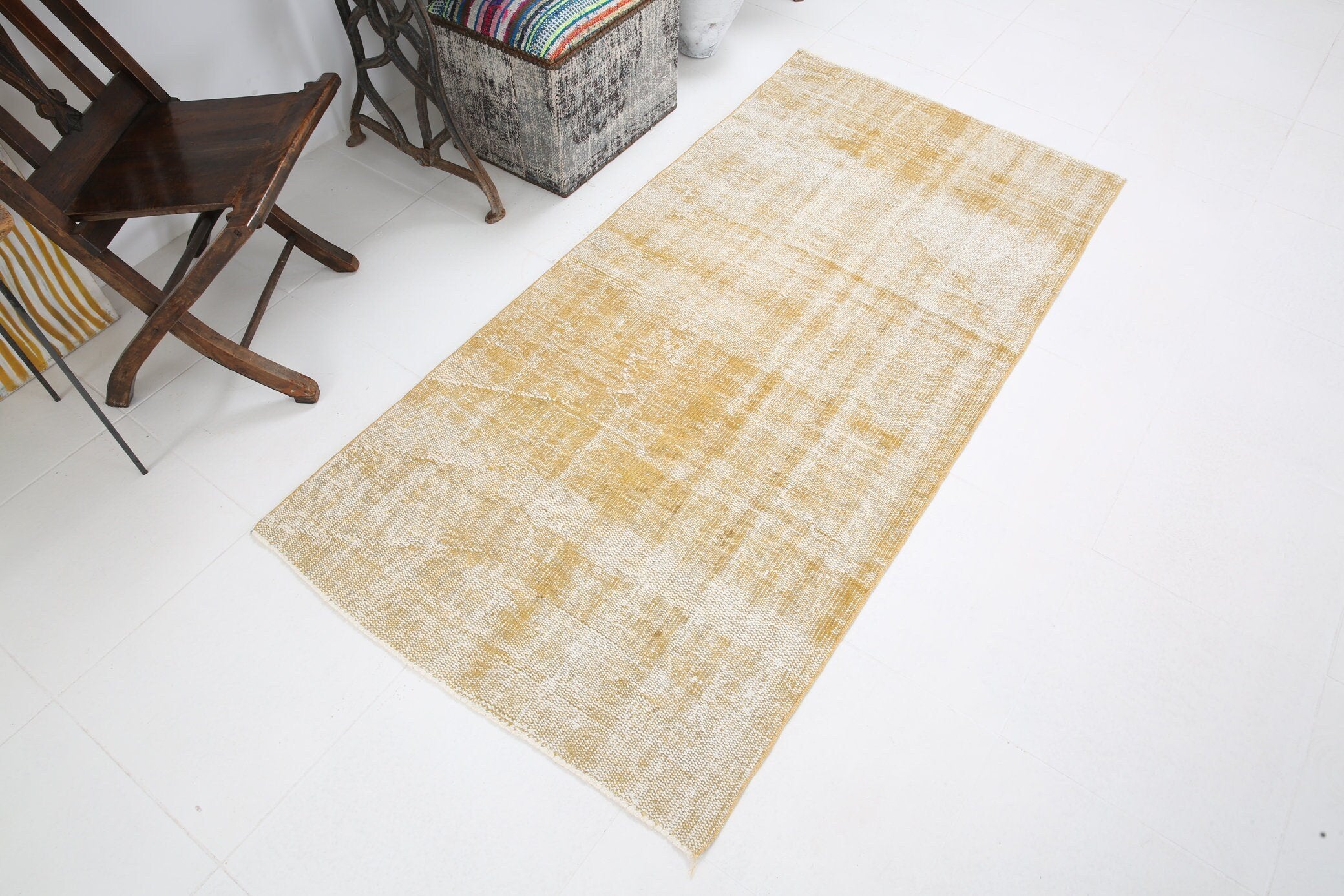 3' x 6' Vintage rug, Abstract Vintage rug, Cotton Vintage rug, Country-Farmhouse Vintage rug, Dorm Vintage rug, Kids Vintage rug, Living Room Vintage rug, Nursery Vintage rug, Office Vintage rug, Tan-Ivory Vintage rug, Vintage, Wool Vintage rug, Vintage rug