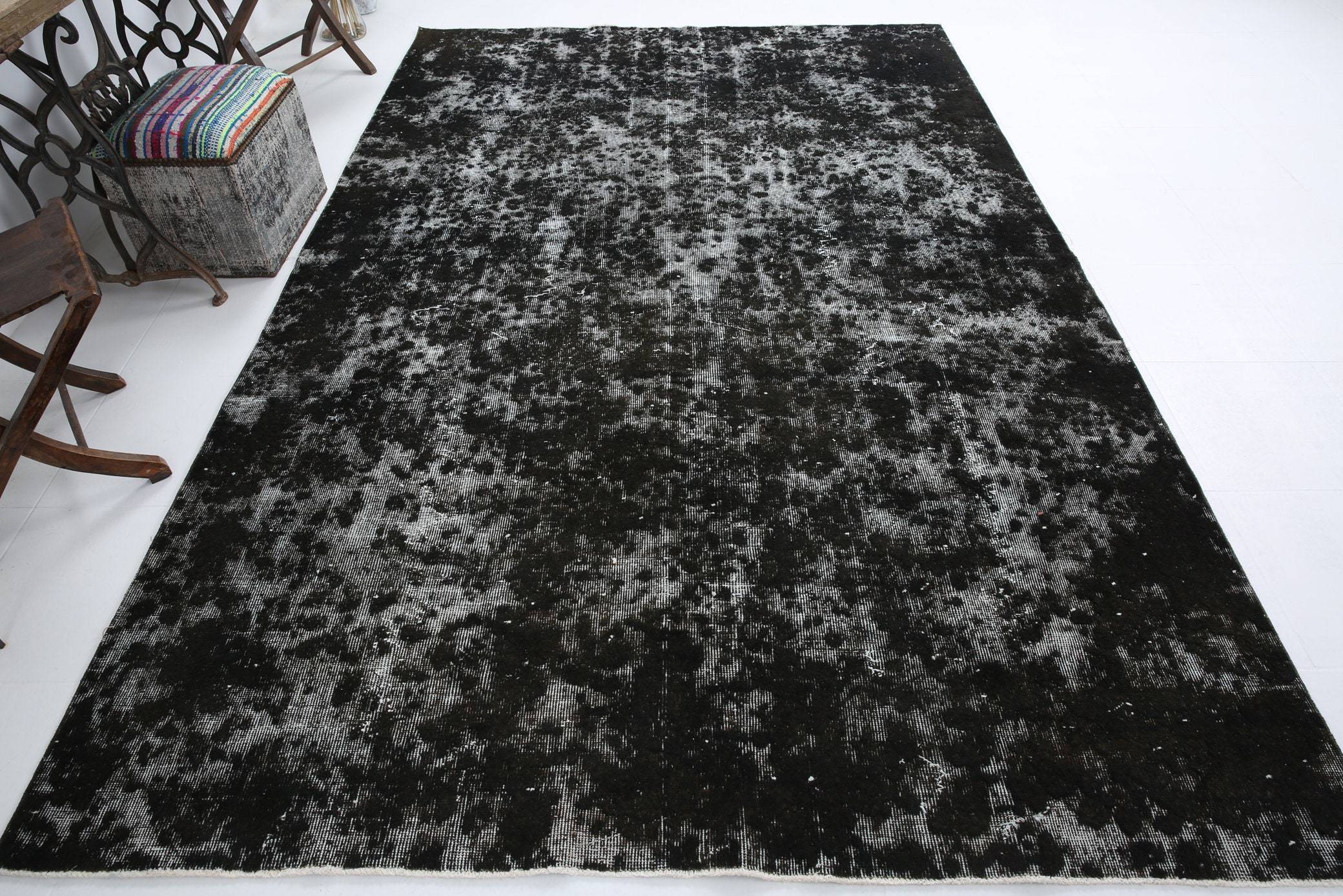 6' x 10' Vintage rug, Black-Gray Vintage rug, Camouflage Vintage rug, Cotton Vintage rug, Dorm Vintage rug, Kids Vintage rug, Living Room Vintage rug, Nursery Vintage rug, Office Vintage rug, Rustic-Primitive Vintage rug, Vintage, Wool Vintage rug, Vintage rug