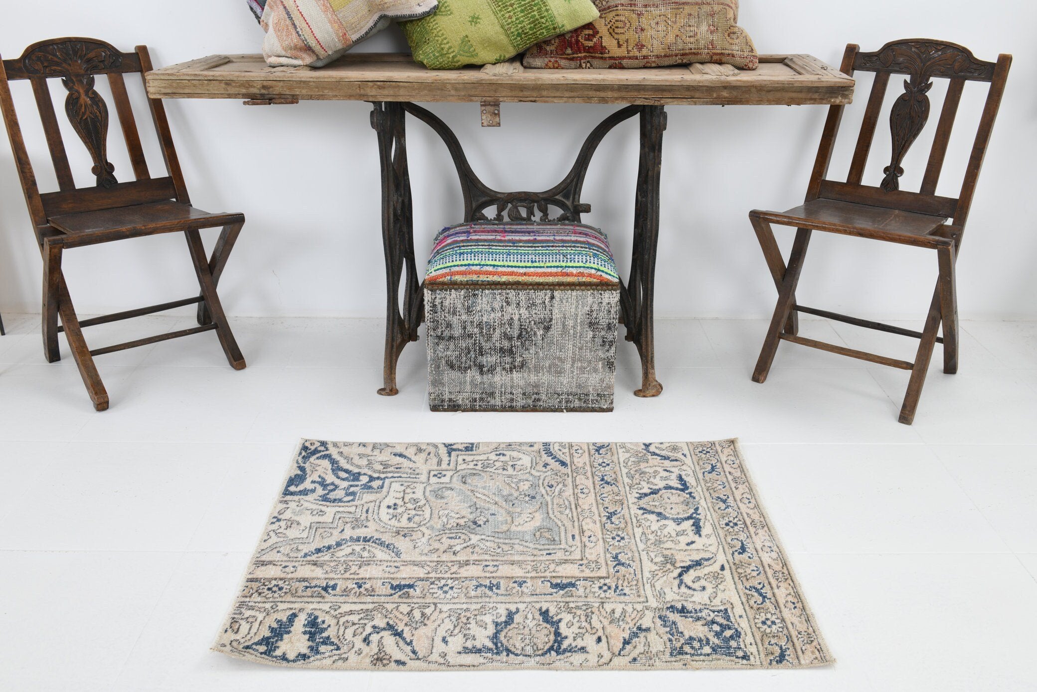 2' x 3' Blue Turkish Vintage Runner Rug  |  RugReform