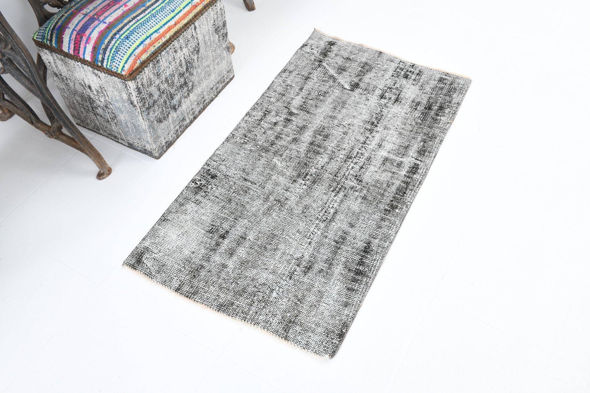 2' x 3' Vintage rug, Bathroom Vintage rug, Black-Gray Vintage rug, Cotton Vintage rug, Laundry Vintage rug, Nursery Vintage rug, Office Vintage rug, Overdyed Vintage rug, Patio-Outdoor Vintage rug, Solid Vintage rug, Vintage Runner, Wool Vintage rug, Vintage rug