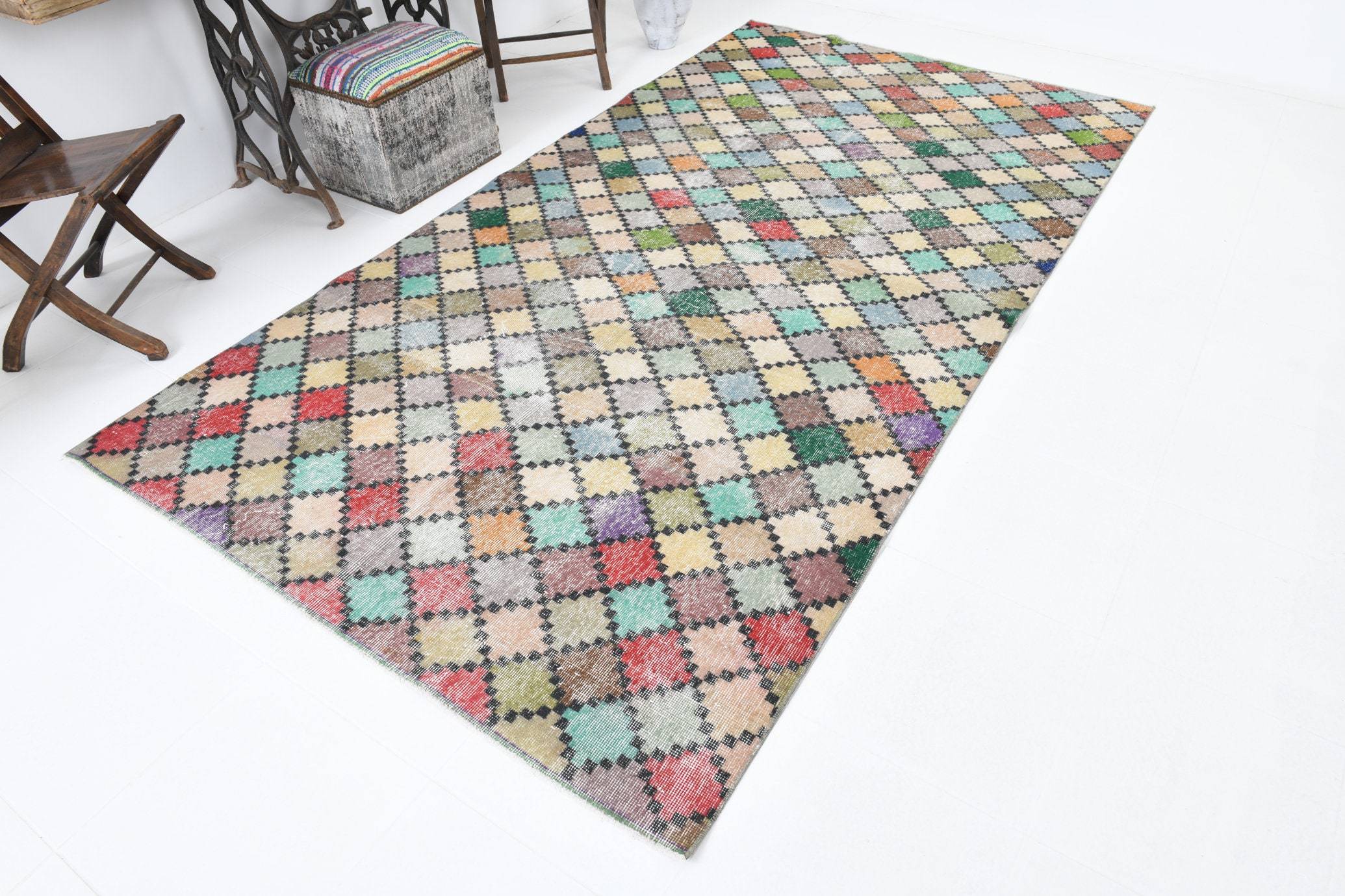 5' x 10' Vintage rug, Bedroom Vintage rug, Cotton Vintage rug, Geometric Vintage rug, Kitchen-Dining Vintage rug, Laundry Vintage rug, Living Room Vintage rug, Multi Color Vintage rug, Office Vintage rug, Retro Vintage rug, Vintage, Wool Vintage rug, Vintage rug