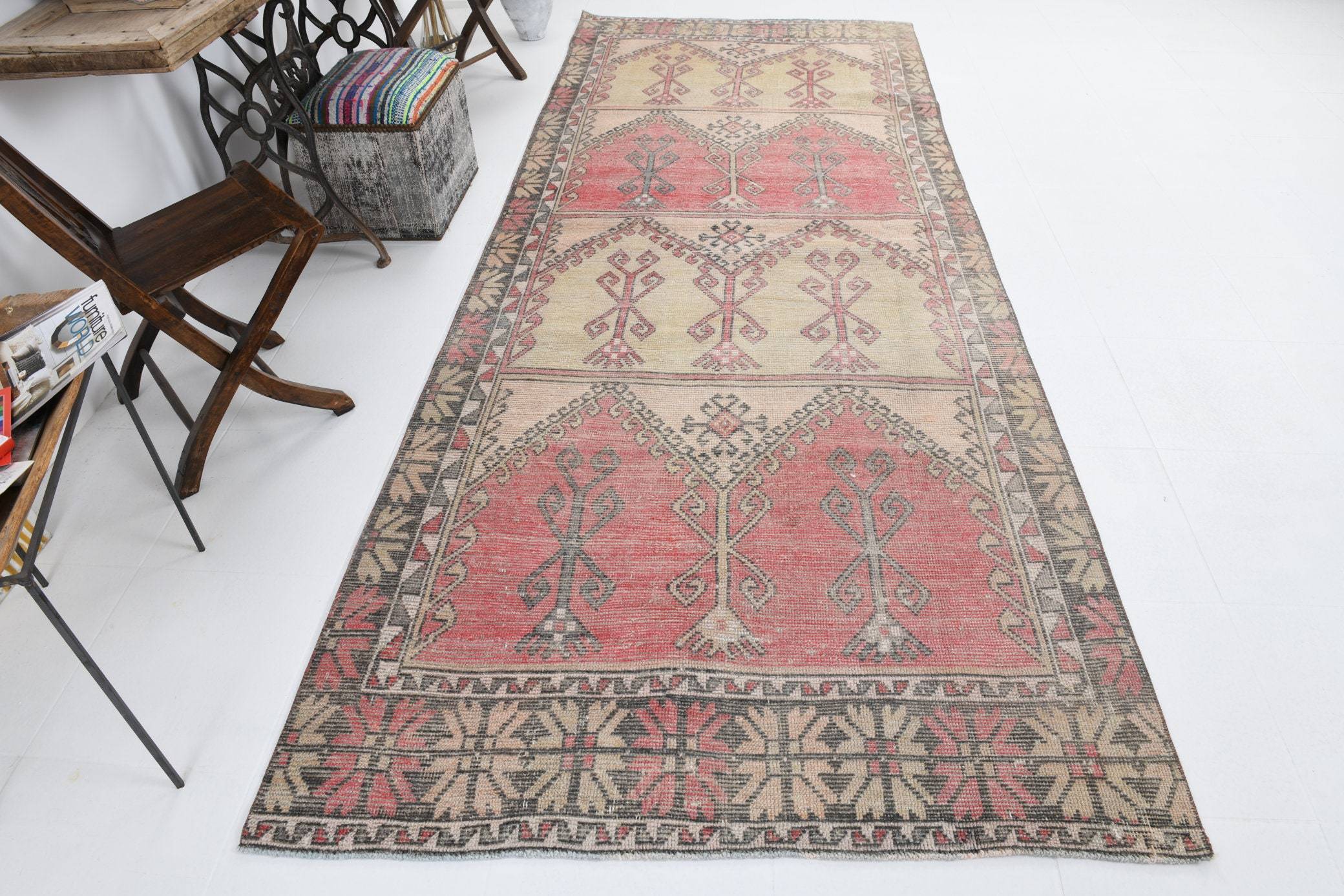 4' x 10' Vintage rug, Abstract Vintage rug, Bedroom Vintage rug, Bohemian-Eclectic Vintage rug, Cotton Vintage rug, Entryway-Hallway Vintage rug, Kitchen-Dining Vintage rug, Living Room Vintage rug, Nursery Vintage rug, Red Vintage rug, Vintage, Wool Vintage rug, Vintage rug