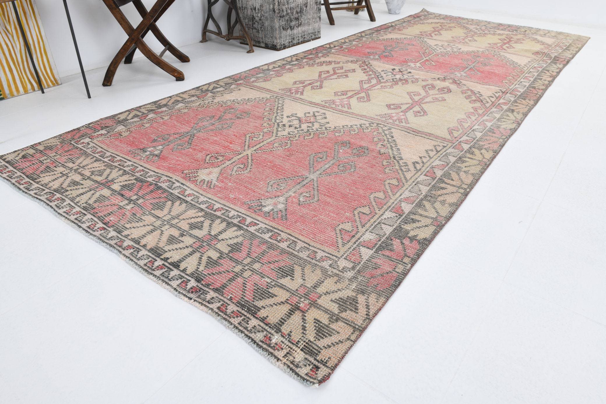 4' x 10' Vintage rug, Abstract Vintage rug, Bedroom Vintage rug, Bohemian-Eclectic Vintage rug, Cotton Vintage rug, Entryway-Hallway Vintage rug, Kitchen-Dining Vintage rug, Living Room Vintage rug, Nursery Vintage rug, Red Vintage rug, Vintage, Wool Vintage rug, Vintage rug