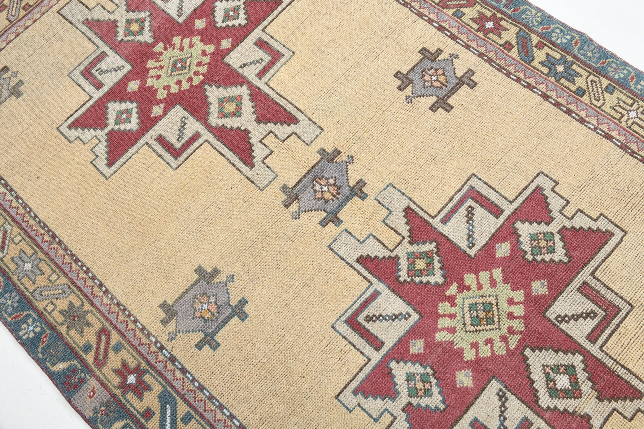 4' x 6' Vintage rug, Cotton Vintage rug, Dorm Vintage rug, Kids Vintage rug, Living Room Vintage rug, Nursery Vintage rug, Office Vintage rug, Red Vintage rug, Rustic-Primitive Vintage rug, Southwestern Vintage rug, Vintage, Wool Vintage rug, Vintage rug