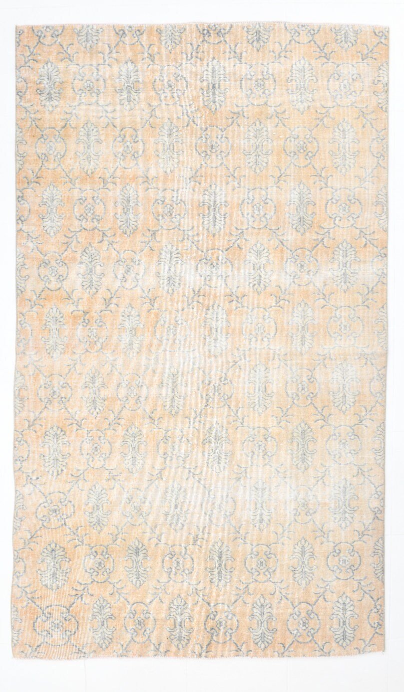 4' x 7' Vintage rug, Abstract Vintage rug, Bathroom Vintage rug, Bedroom Vintage rug, Cotton Vintage rug, Country-Farmhouse Vintage rug, Kitchen-Dining Vintage rug, Living Room Vintage rug, Office Vintage rug, Tan-Ivory Vintage rug, Vintage, Wool Vintage rug, Vintage rug