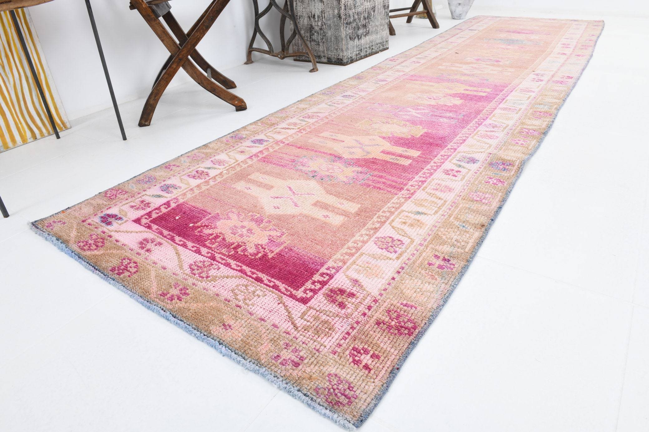 3' x 11' Vintage rug, Bohemian-Eclectic Vintage rug, Cotton Vintage rug, Entryway-Hallway Vintage rug, Kitchen-Dining Vintage rug, Laundry Vintage rug, Living Room Vintage rug, Office Vintage rug, Pink Vintage rug, Southwestern Vintage rug, Vintage Herki, Wool Vintage rug, Vintage rug