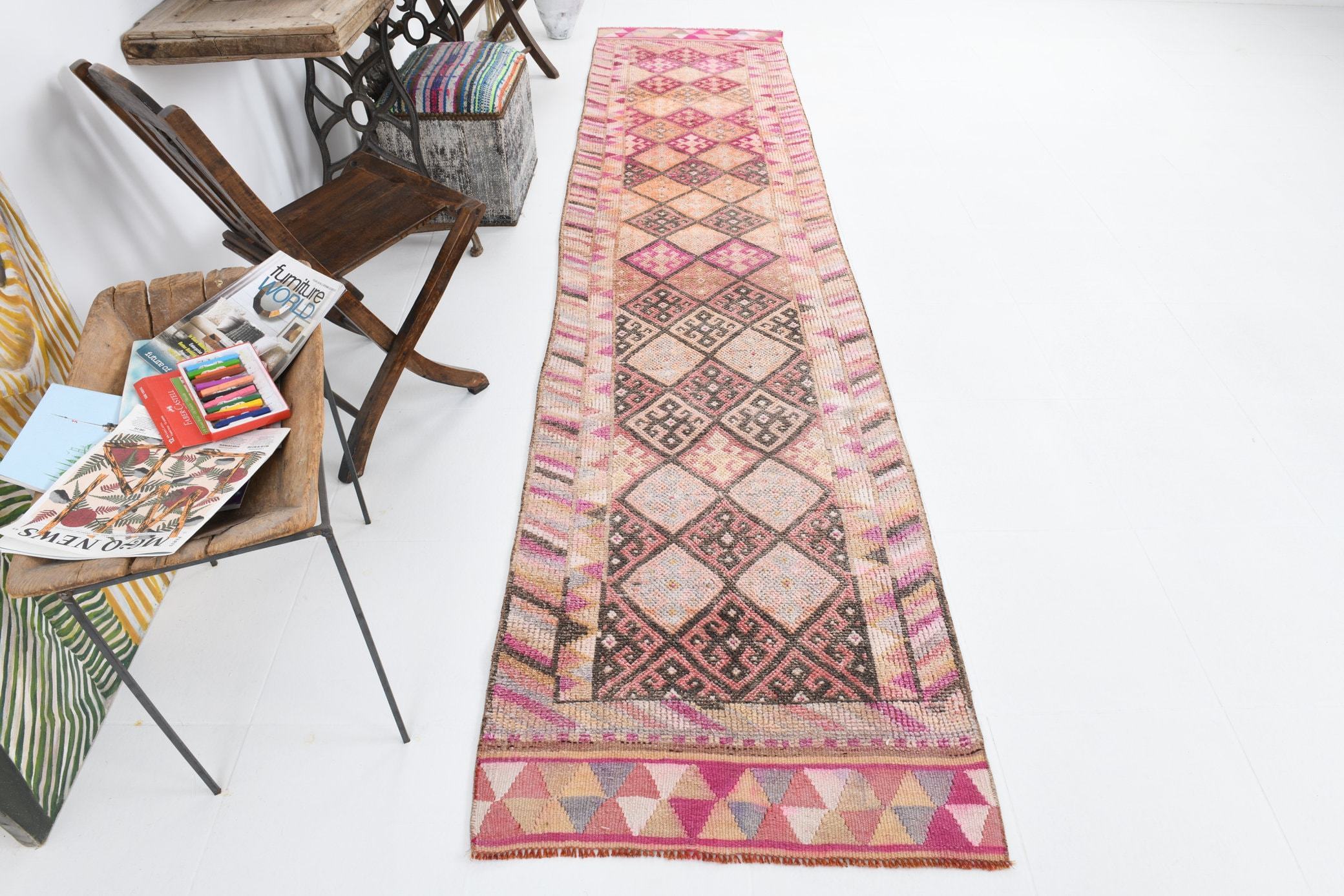 2' x 11' Vintage rug, Contemporary Vintage rug, Cotton Vintage rug, Dorm Vintage rug, Entryway-Hallway Vintage rug, Geometric Vintage rug, Kitchen-Dining Vintage rug, Living Room Vintage rug, Office Vintage rug, Pink Vintage rug, Vintage Herki, Wool Vintage rug, Vintage rug