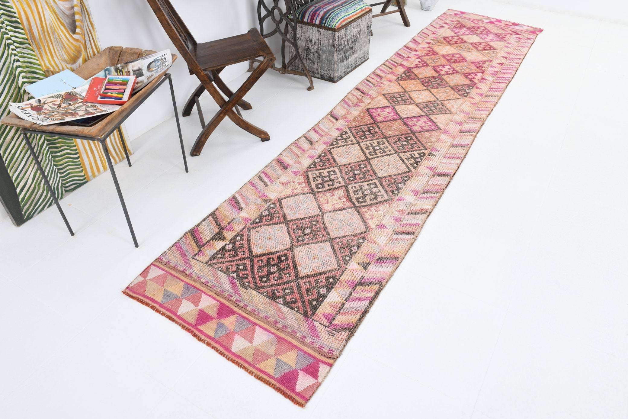 2' x 11' Vintage rug, Contemporary Vintage rug, Cotton Vintage rug, Dorm Vintage rug, Entryway-Hallway Vintage rug, Geometric Vintage rug, Kitchen-Dining Vintage rug, Living Room Vintage rug, Office Vintage rug, Pink Vintage rug, Vintage Herki, Wool Vintage rug, Vintage rug