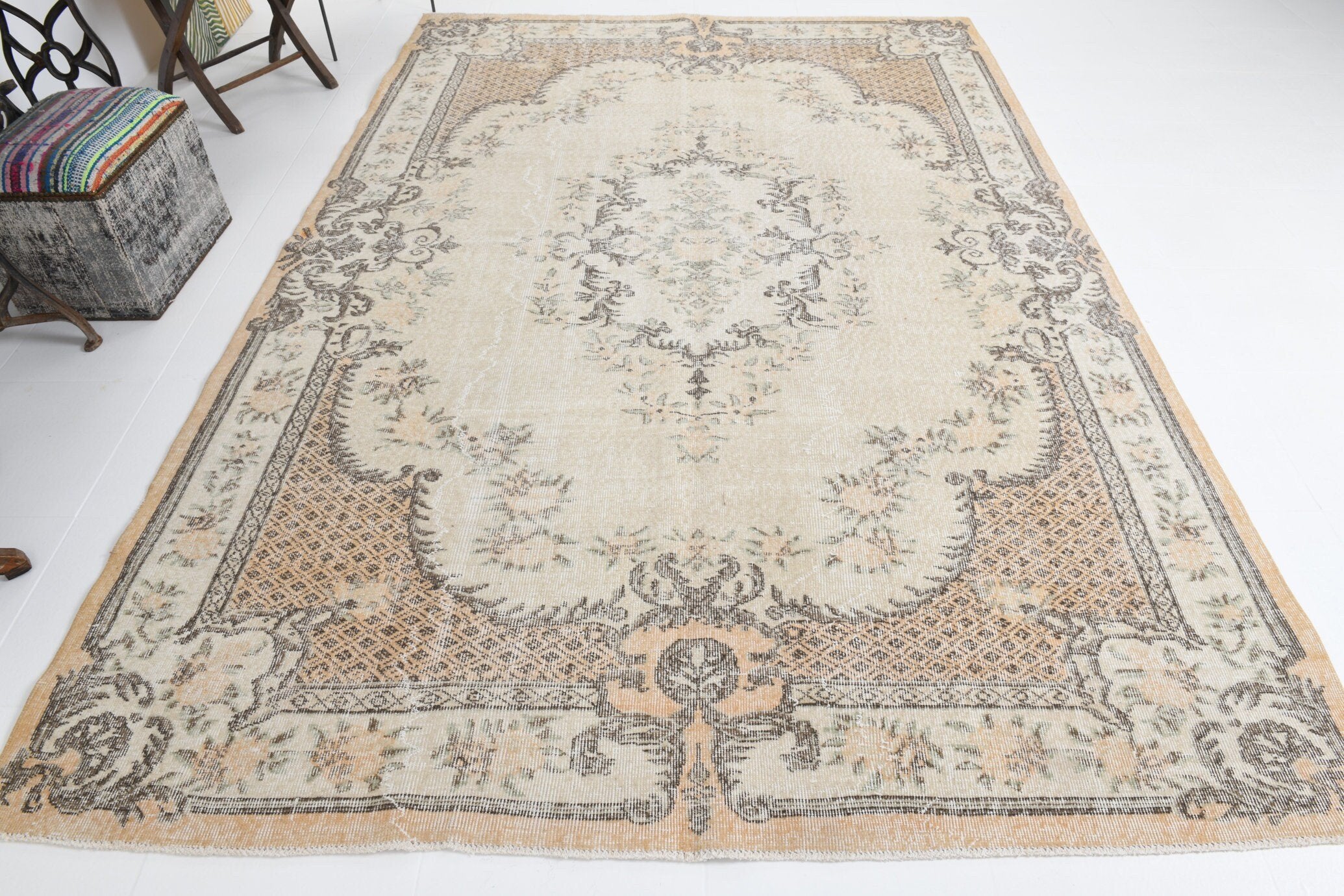 6' x 10' Brown Turkish Vintage Rug  |  RugReform