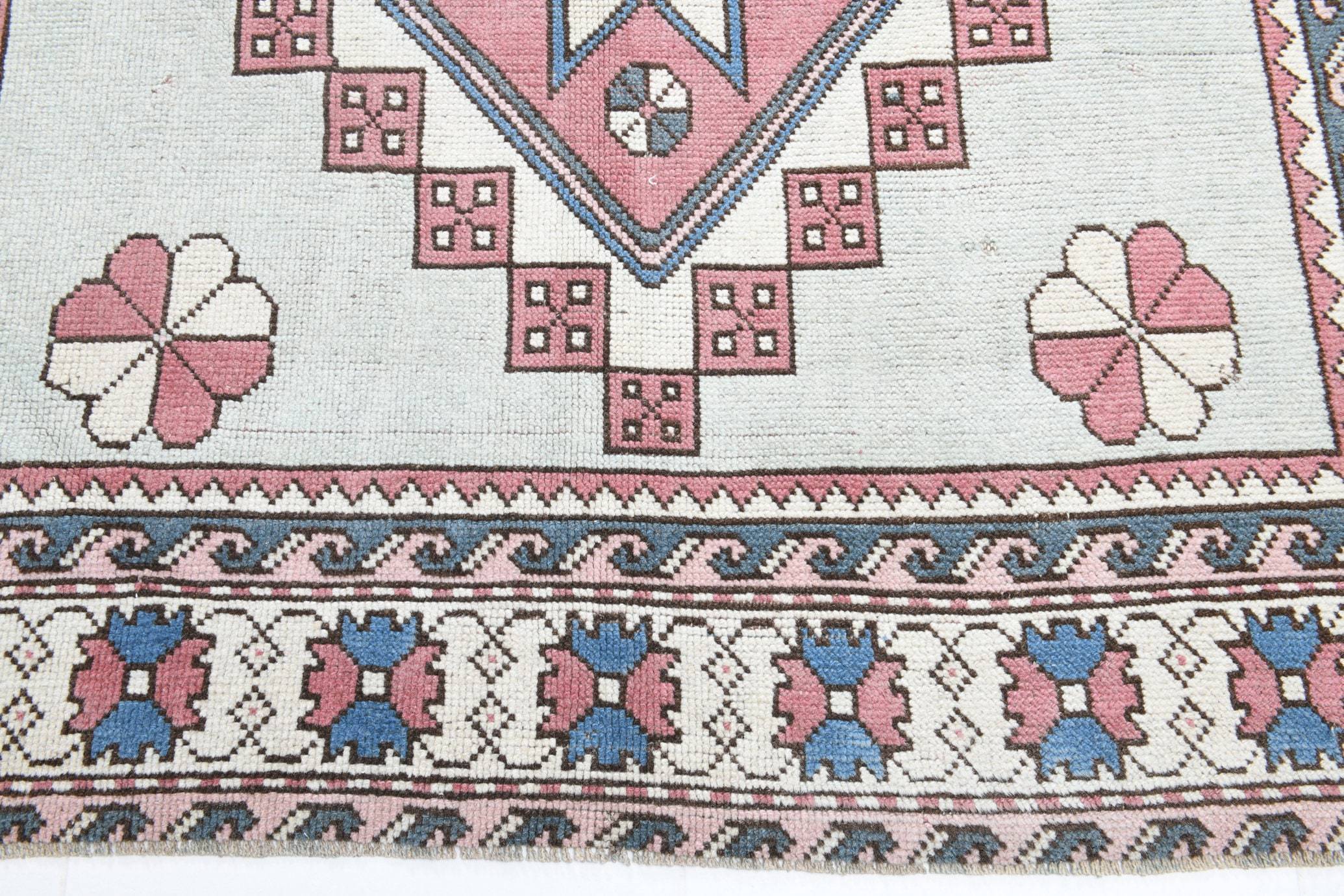 5' x 7' Pink Turkish Vintage Rug  |  RugReform