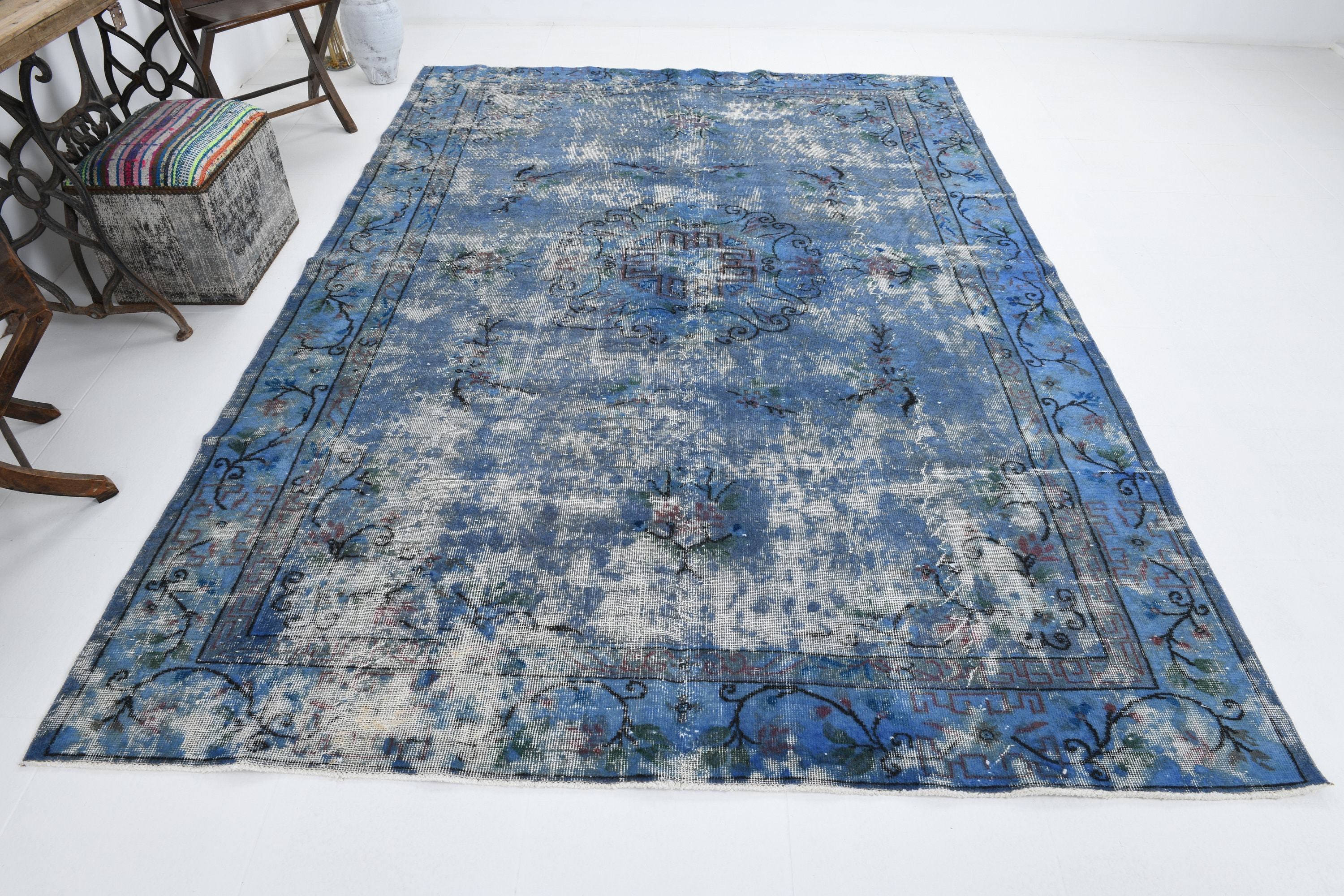 7' x 10' Blue Turkish Vintage Rug  |  RugReform